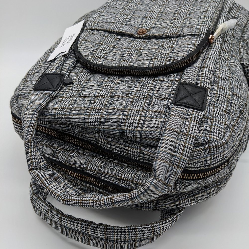 NATURALIZER quilted British Plaid Tech fabric women's backpack -Black/White - Picture 4 of 8
